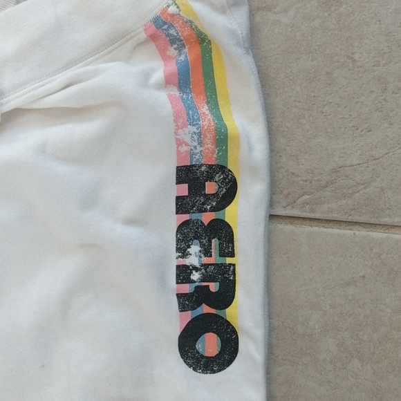 Aeropostale medium white jogging pant capris - Picture 3 of 4